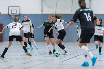Bild 599 - C-Juniorinnen Loewinnen Cup
